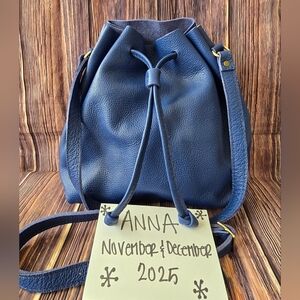 BNNU! Portlaneld Leather Goods Large Bucket Bag